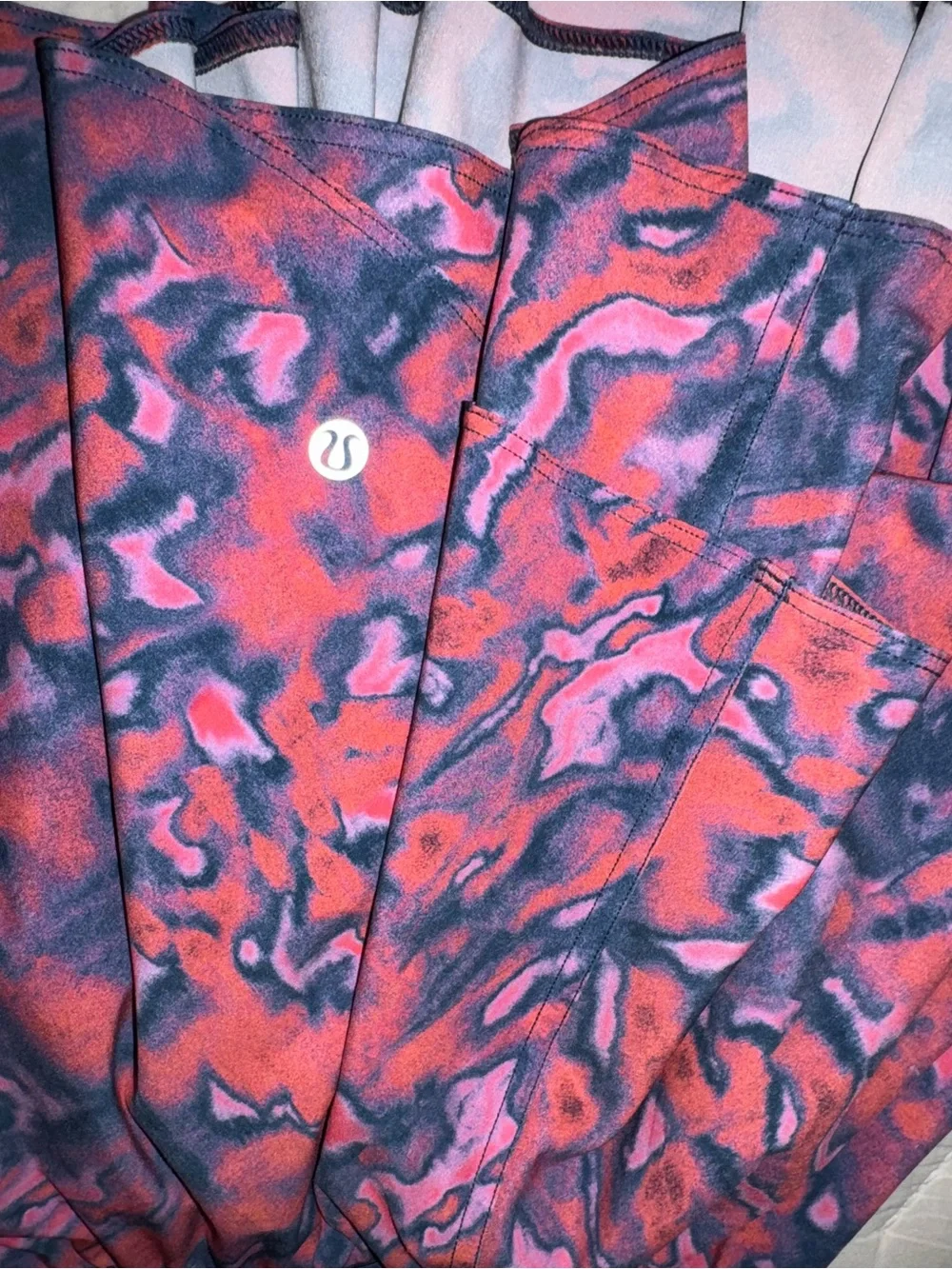 lululemon athletica Pink and Blue Abstract tennis   Skirt size 4